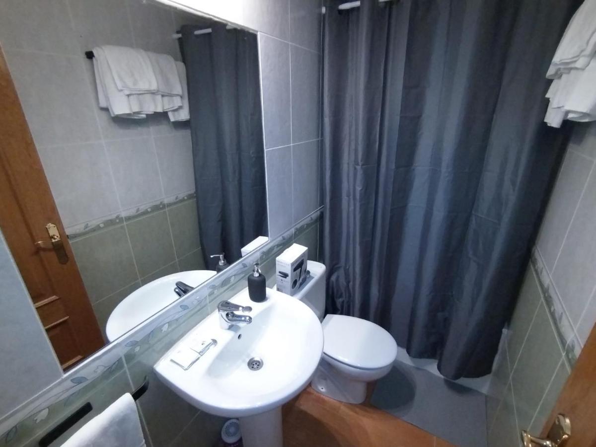 Puerta Del Sol - Apartamento Para 4 马德里 外观 照片
