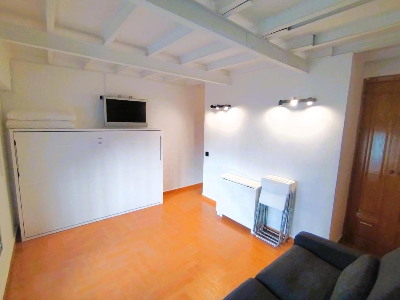 Puerta Del Sol - Apartamento Para 4 马德里 外观 照片